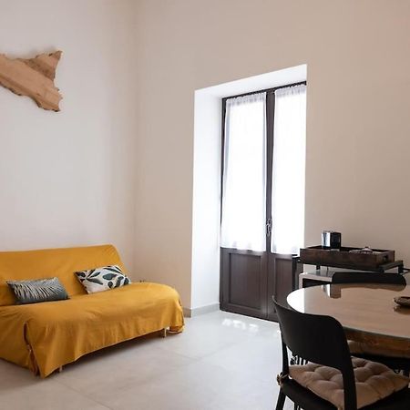Collegiata Apartment - Catania Downtown Luaran gambar