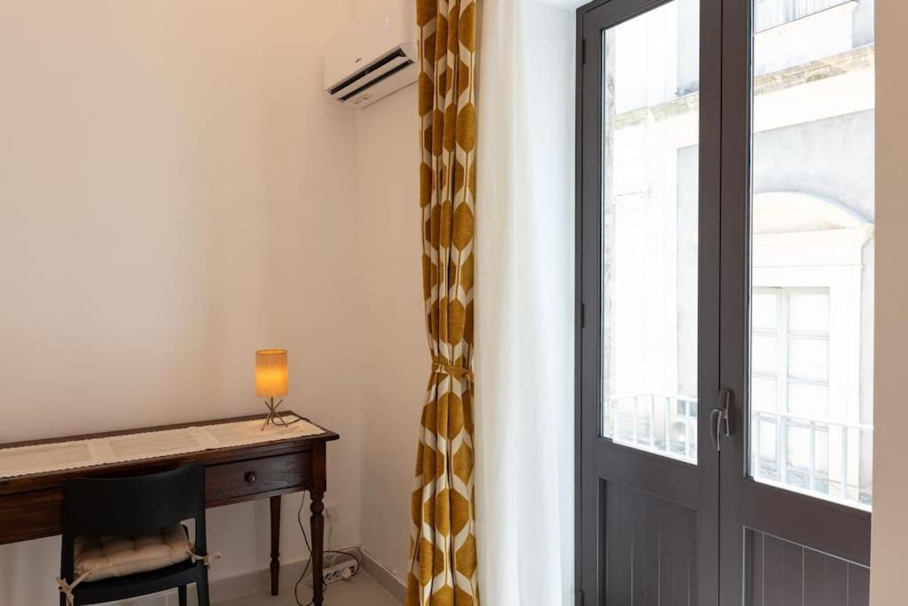 Collegiata Apartment - Catania Downtown Luaran gambar